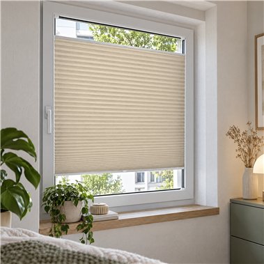 Thermo-Plissee Lunavero nach Maß am Fenster